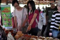 PAMERAN KULINER TRADISIONAL