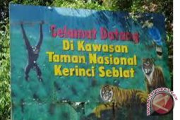 TNKS kenalkan objek wisata air terjun