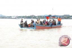 Mayat Diduga Korban Perahu Tenggelam Ditemukan