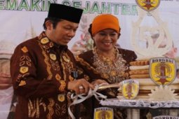 POTONG APAM