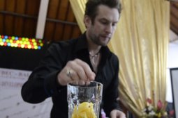 PEMBINAAN BARTENDER