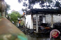 Gudang Katering Ludes Terbakar
