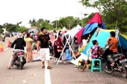 Pengungsi Banjir Mulai Dipindahkan ke Tempat Istirahat