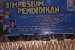 Simposium Pendidikan