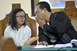 GURU PENYELUNDUP SABU DISIDANG