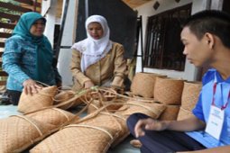 Kerajinan Lupu  HSU Berkurang