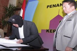 TANDATANGAN MOU