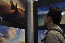 1001 PHOTO EXPO