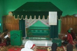 SATU BADAN DUA KUBUR
