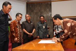 PAKTA INTEGRITAS HSU