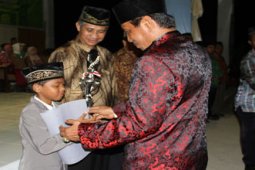 JUARA UMUM MTQ