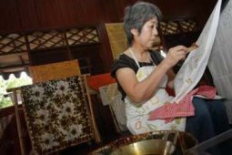 WISMAN BELAJAR BATIK