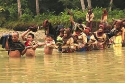 Energi Relawan Kampung Mendobrak Isolasi Dukuh Handap