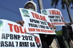 TOLAK TAMBAHAN PASAL