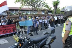 STOP KEKERASAN TERHADAP AKTIVIS