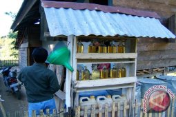 Di Barabai  Eceran Premium Masih Rp. 6.500 / Liter