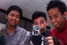 Robotech UMY 2012 diikuti 55 peserta