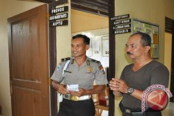 Persiapan UN : Ruangan dikunci  dua Gembok