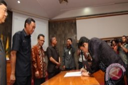 Pakta Intgritas Cegah Kebocoran UN