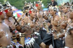 PARADE KESENIAN GIANYAR