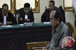 Mantan Wali Kota Bontang Divonis Setahun Enam Bulan