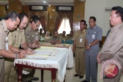 Muhidin Rombak Pejabat