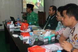 DISKUSI PUBLIK