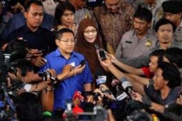ISTRI ANAS DIPERIKSA