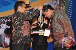 Gubernur Jambi raih penghargaan K3 nasional