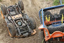 Sinar Mas dan Djarum Gelar "Off Road"