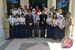 Siswa SMPN 1 BAS Juarai O2SN dan FLS2N