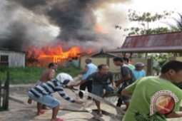 Empat Rumah Di Tabalong Terbakar