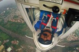 AEROBATIK DI CIBUBUR