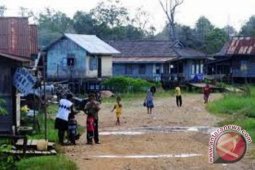 PLN Kalbar Berjuang Terangi Perbatasan