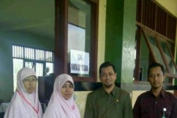 Hadi Mulyadi Tinjau Pelaksanaan Ujian Nasional SD