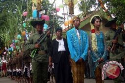 Menjaga Tradisi 'Pengantin Tebu'
