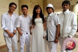 Ariel Cs. Luncurkan Album "Suara Lainnya"