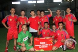 Tim Kisel Juara Futsal HUT Telkomsel
