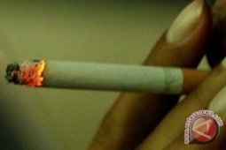 70 persen perokok aktif adalah miskin
