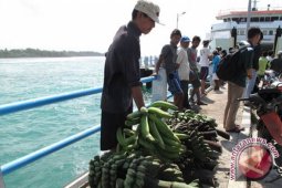 Warga Enggano desak pengoperasian kapal perintis