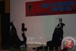 LOMBA TEATERIKALISASI PUISI