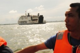 Life Jacket Harus Dipakai