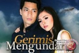 'Gerimis Mengundang' Kisah Cinta Anak RI dan Malaysia