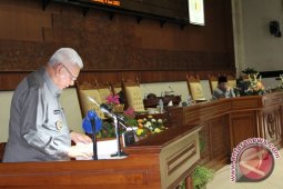 APBD 2012 Direncanakan Berubah Jadi Rp13,3 Triliun