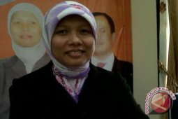Profil - Umi Rifdiyawaty Adil Pada Semua Peserta Pemilu