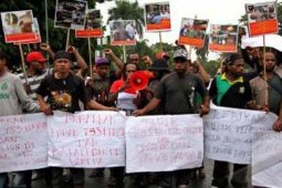 TOLAK KEKERASAN PAPUA