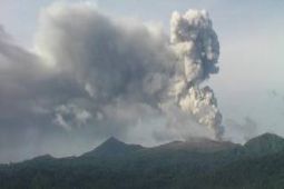 Bandara Gamarmalamo Galela masih ditutup akibat erupsi gunung Dukono