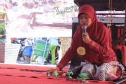 Puluhan peserta ikut lomba dongeng