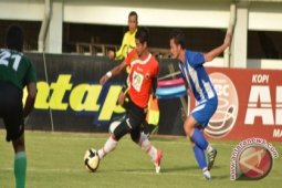 Persija Taklukkan PSPS 4-0