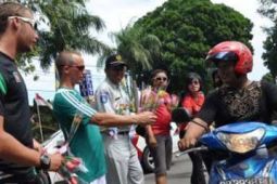OPERASI SIMPATIK WISATAWAN ASING